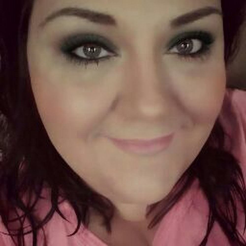 Meet your Posher, Candace